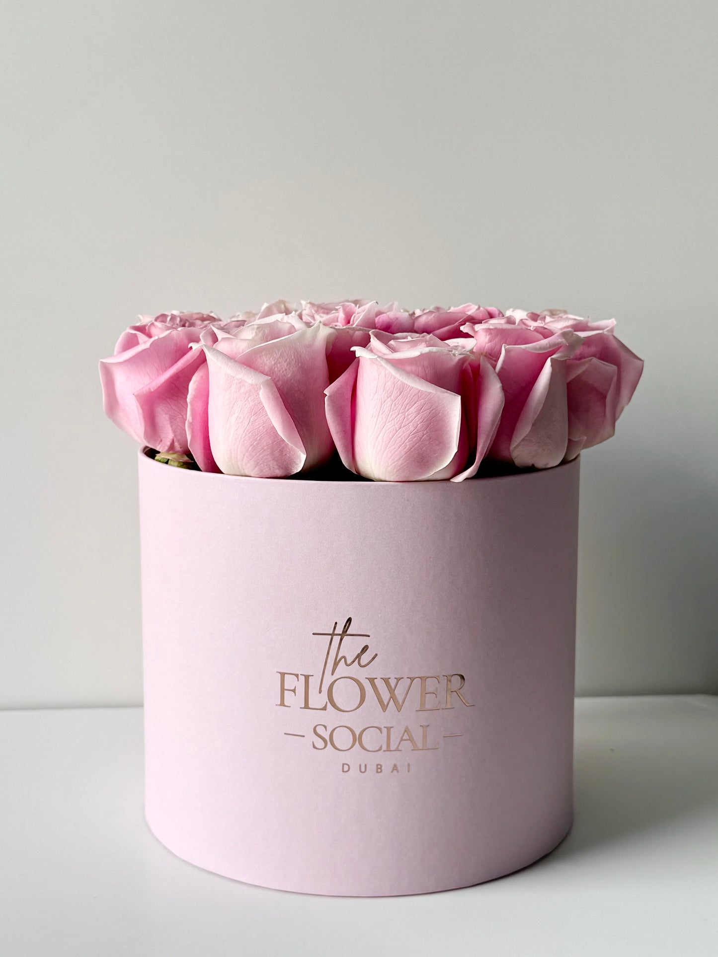 Pink roses box